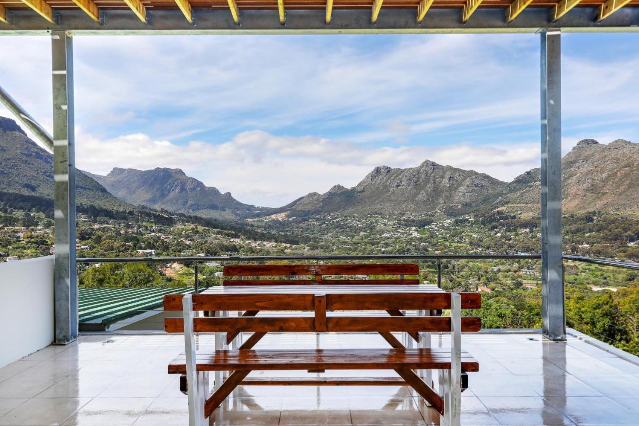Mount Bay Hotel Hout Bay Exterior photo